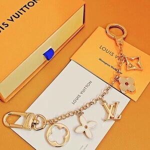 Louis Vuitton Gold Floral Key Holder